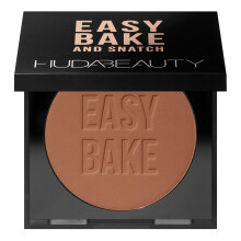 HUDA BEAUTY Easy Bake and Snatch Pressed Talk-Free Aufhellungs- und Fixierpulver-Kaffeekuchen