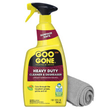 Goo Gone Heavy Duty Cleaner & Degreaser Spray With Microfiber Cleaning Towel - Cuts Through Tough Grease Oil & Grime - 32 Oz (1 Pack + Towel)