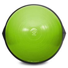 Entrenador de equilibrio casero de Bosu con bomba verde/negro