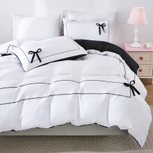 (Black And White Color, 240cm*220cm) 3pcs January 85G Chemical Fiber Polyester Double Back Frame Plus Surface Black Bow Tie Digital Printing Quilt Cover Set, Bedding