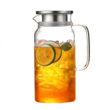 Glass Water Pitcher Heat-Resistant Hot and Cold Shockproof Jug 1200ml Clear Borosilicate Jug with Handle and Stainless Steel Lid Perfect for Beverage