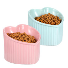 Elevated Cat Bowls, Raised Cat Bowl for Indoor Cats, Cute Heart Ceramic Food Set, 2 Pack Pink Light Green