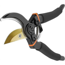 High-Carbon Steel Bypass Pruning Shears for Hedges and Shrub Maintenance