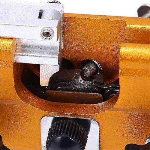 Portable Chainsaw Sharpener Jig Chainsaw Chain Sharpening for Most Chain Saws And Electric Saws Wit 2