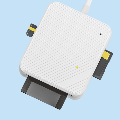 Multi-Function Phone OTG 4 in 1 Card Reader Read Simultaneously 2
