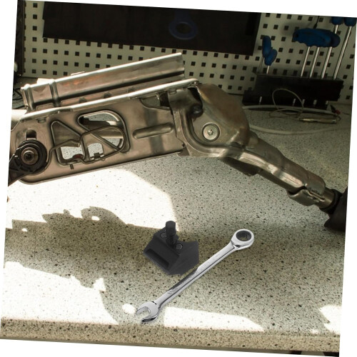 Engineered Car Suspension Tool Universal Knuckle Spreader for Hub Knuckle Adjustments 2