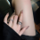 Anello aperto in argento multistrato largo per donna 5