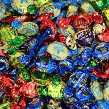 (500g Sweet Pouch) Walker's Nonsuch Toffees & Eclairs