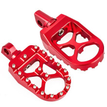 CNC Wide Foot Pegs 360 Roating MX Chopper Bobber Style for harley Dyna Sportster Fatboy Iron 883,Red
