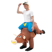 Nafukovací oblek pre dospelých s býkom na kravskom OX-e na Halloweenskej párty