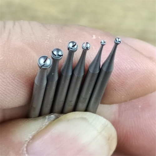 Conjunto de 12 brocas arredondadoras de arame em formato de copo com haste de 3/32 polegadas e boca aberta. 1