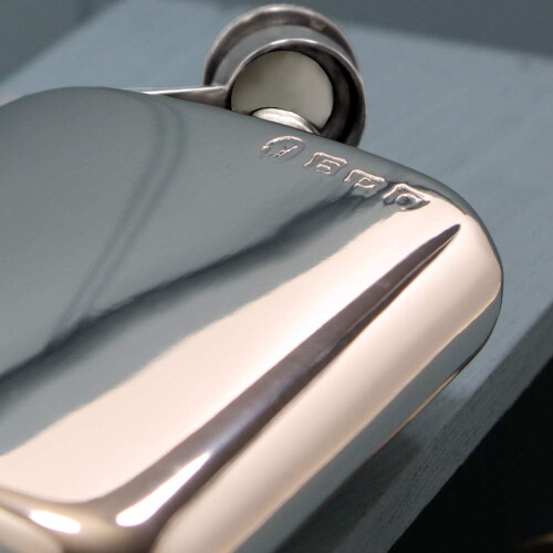 Traditional Plain Hip Flask 6oz 1