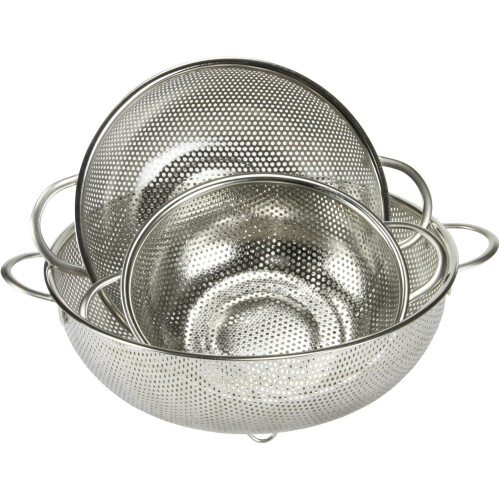 2 Pack Microperforated Colander for Kitchen Use 2.5 Quart 2