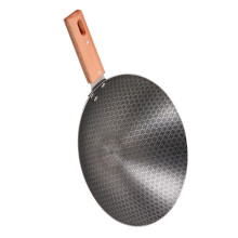 Outdoor Wok Non Stick Frying Pan Kitchenware Comfortable to Hold Heat Proof Handle Hardened Iron