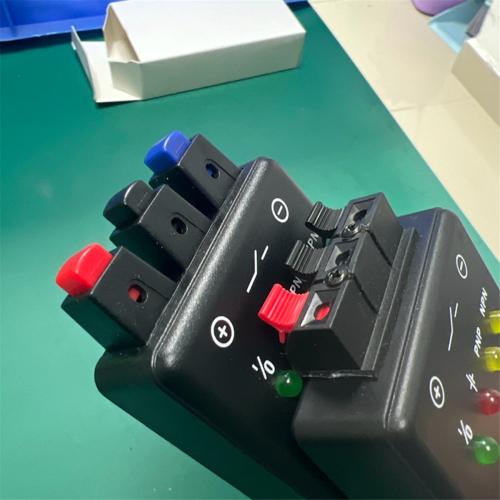 New -800 Photoelectric Switch Tester (With Battery) 2