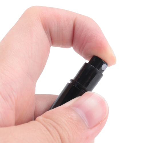 100Pcs / Lot 2Ml Black Plastic Bottle Sample Sprayer 2