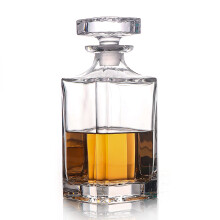 Glass Decanter with Airtight Geometric Stopper for  and Bourbon 25.97 oz/768ml