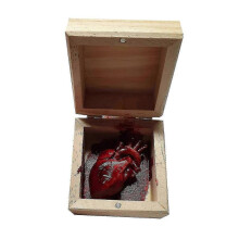 (D) 3D My Heart in a Box - Funny Human Heart Ornament, Valentine's Day Gift for Lovers