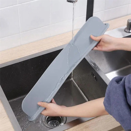 Protection anti-éclaboussures réutilisable en silicone pour évier 2