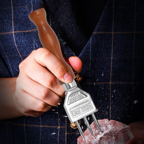 Ice Scraper with NonSlip Handle  Ice Crusher with Wooden Handle  Efficient Ice Breaker 2