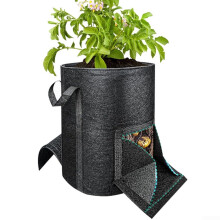 Harvestwindowplanting bags with breathable material and sturdy handles for potato growth.