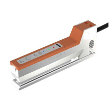 FGU03NX Nontransparent, photoelectric, selfadhesive packaging label sensor with electric eye detection