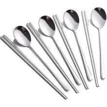 4 Set Löffel und Stäbchen Abendessen Set Edelstahl koreanische Stäbchen Löffel Set