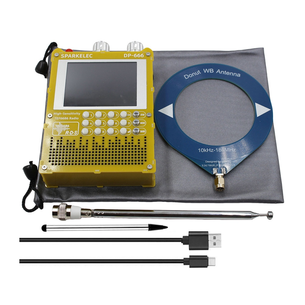 Dp-666 Radio High Sensitivity 2.8 Inch Ips Touch Screen Yellow 4714049936041