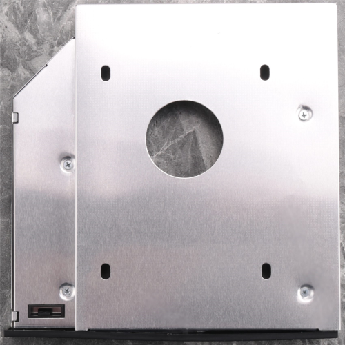 2. Udskiftning af harddisk/SSD-harddiskbakke til 1