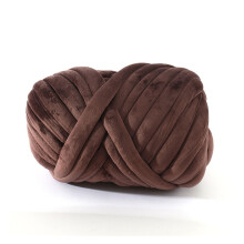 Thick yarn for hand knitting, 500 g velvety, chunky yarn for crocheting (Coffee)