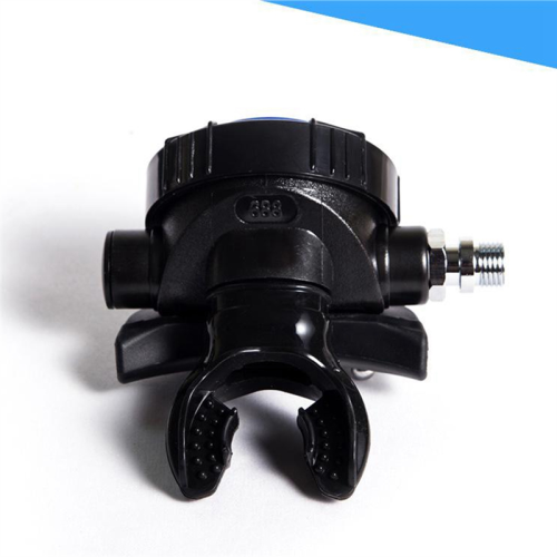 Breathing Regulator Two-Stage Head Pressure Reducing Valve Diving 2