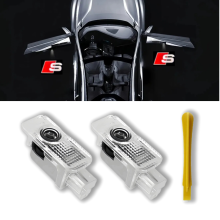 2 kpl auton ovivaloja, jotka ovat yhteensopivia Audi A1/A3/A5/A7/Q3/Q5/Q7/Q8/A4L/A6L -lisävarusteiden kanssa, erittäin kirkas tervetulovalo lä