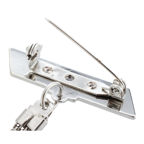 Montre Infirmiere Movement a Quartz with Broche Epingle 2