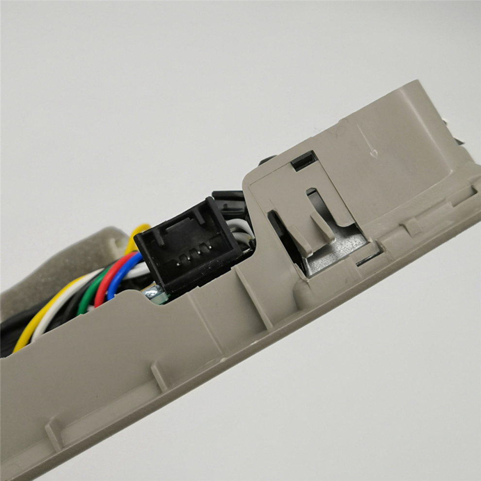 Gj6r-69-970 Reading Lamp With Sunroof Switch For 6 3 4713147670505