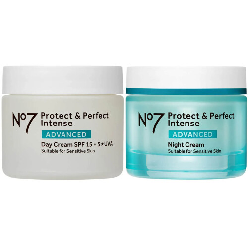 Boots No7 (Twin Pack) No7 Protect & Perfect Day & Night Cream Bundle Set (50ml each)