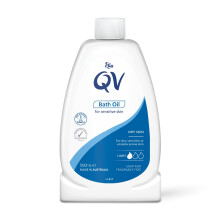 QV Bath Oil (500 ml) Moisturising Bath Soak for Sensitive Skin, Relief from Dry Itchy Skin, Gentle pH Balanced Formula, Fragrance Free, Soap Free, Non