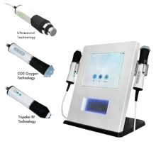 3-in-1 Ultrasone Bubbels Huidstrakmaker & CO2 Zuurstof Gezichtsliftapparaat voor Spa Salon - Verjongings- & Hydratatietechnologie