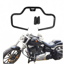 Zwarte snor moteur snelwegbeugel voor Harley Softail Fat Boy (2018-2023)
