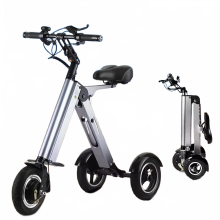 Compact vouwbare elektrische driewieler voor mobiliteit van ouderen - slimme en draagbare rit