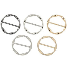 5 StüCke Schal Ring Clip Krawatte Clips für Damen Mode T Shirt Twist Knoten Schnalle Kreis Kleidung Verpackung Halter