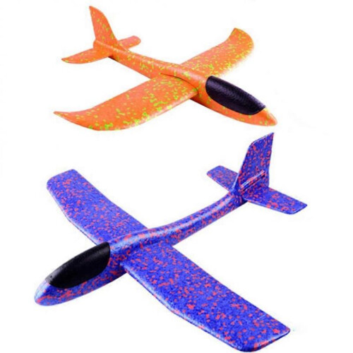 Throwing Glider Airplane for Children To Enhance Practical Ability In Assorted Color 1Pack
