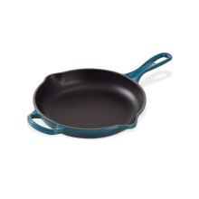 Le Creuset Signature Cast Iron Signature Iron Handle Skillet  9"""" (1-3/8 qt.)  Deep Teal