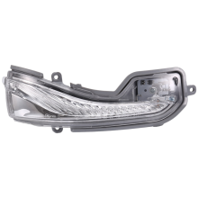 Right Side Door Mirror Turn Signal Light 26160-4GA0A