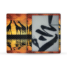 MightySkins koolstofvezel skin compatibel met Amazon Kindle Scribe (2022) volledige wrap - Glamour Giraffen | Getextureerde koolstofvezelafwerkin