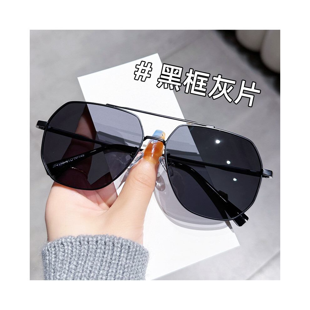 (Black frame gray pieces) Men's driving mirror Polarized sunglasses-image-OPC-PJ6DNWT-NEW