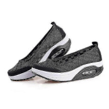 (40, Black) Breathable Air Mesh Casual Shoes Woman Slimming Shoes Lightweight Fitness Swing Shoes