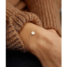 Initial Charm Bracelet for Women 18K Gold Plated stainless steel Coin Disc Engraved Letter Bracelet Personalized Monogram Name Bracelet for Girls
