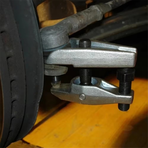 Herramienta de desmontaje de bolas para extractor de brazo inferior automático 1