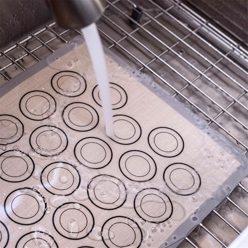 Macaron Baking Mats 4 Pack for Perfect Macarons & Cook 2