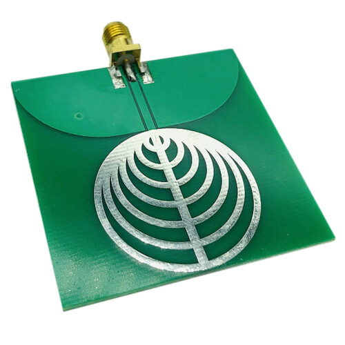 Antenne Log-Périodique UWB 600-6000 MHz 50W 6-7dB - PCB Ultra Large Bande Directionnelle